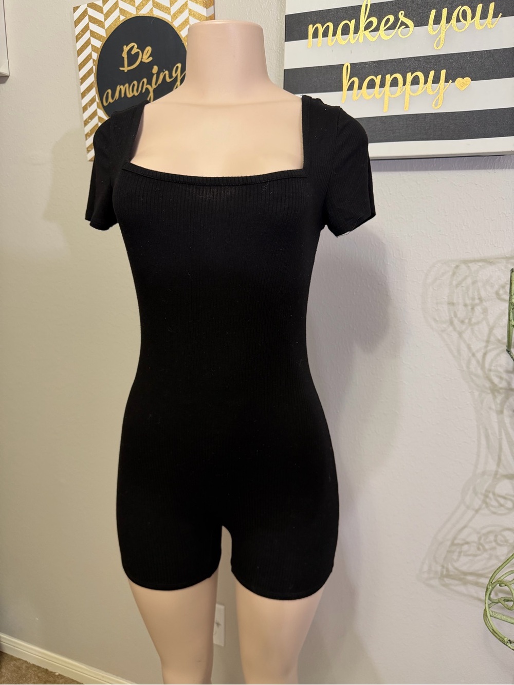 Bozzolo Black Ribbed Short Romper